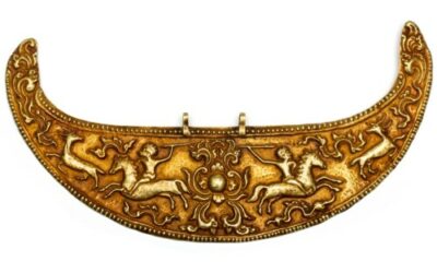 001395 Nusa Tenggara, Flores, Ngadha or Nage, pectoral
