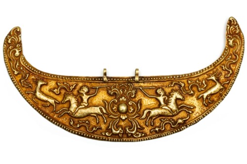 001395 Nusa Tenggara, Flores, Ngadha or Nage, pectoral