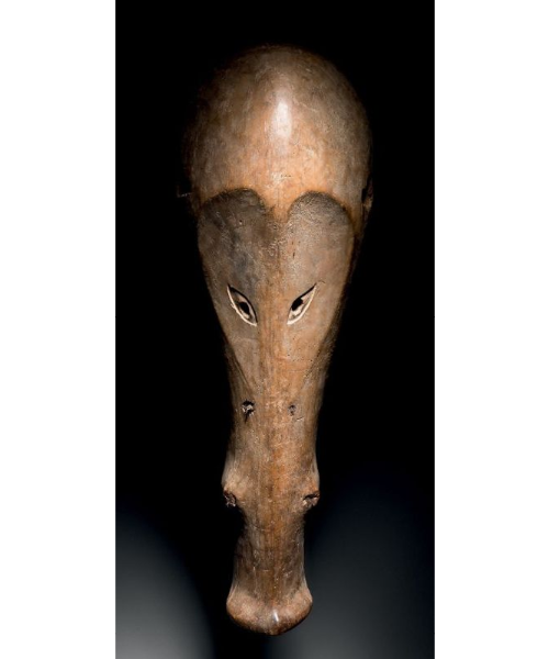 000407 Borneo, East Kalimantan, Bahau Dayak, pig mask