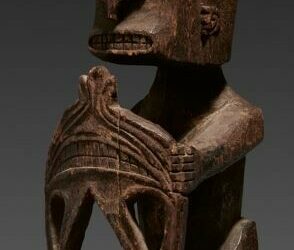 000890 Papua, Cenderawasih Bay, Doreh Bay, ancestor figure