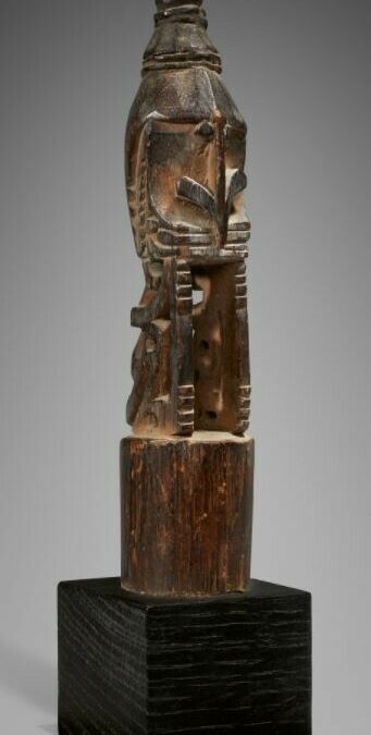 001529 Papua, Cenderawasih Bay, amulet