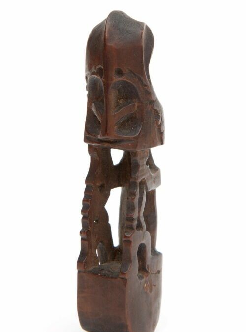 001540 Papua, Cenderawasih Bay, amulet