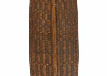001544 Sulawesi, Bungku-laki, shield