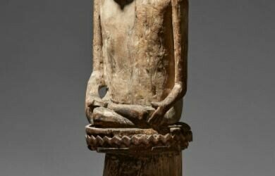 001552 Borneo, Central Kalimantan, Dayak, pole sculpture