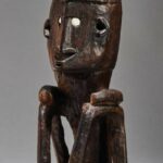 001574 Papua, Berau Bay (MacCluer Gulf), ancestor figure