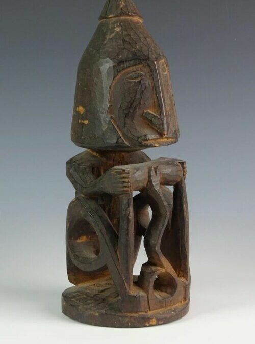 001590 Papua, Cenderawasih Bay, Schouten Islands, Biak, ancestor figure