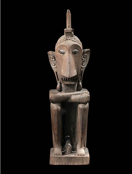 001613 Moluccas, Leti, ancestor figure