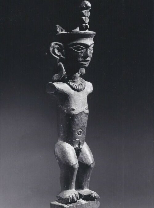 001663 Sumatra, South Nias or Batu Islands, ancestor figure