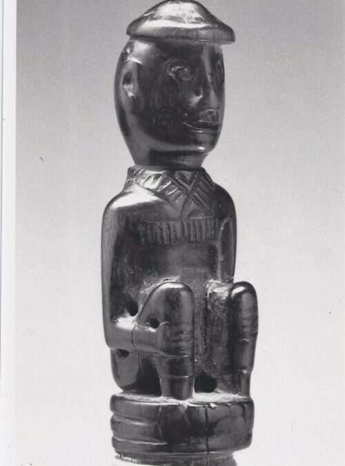 001665 Nusa Tenggara, Timor, stopper figure