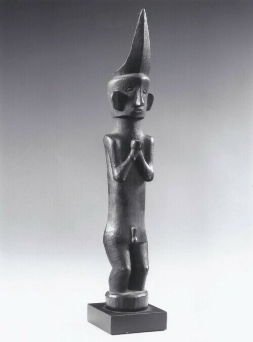 001674 Sumatra, North Nias, ancestor figure