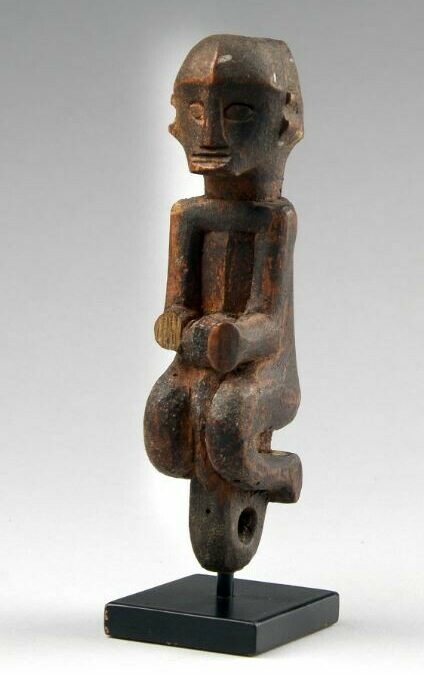 001677 Borneo, East Kalimantan, Dayak, Benuaq, amulet