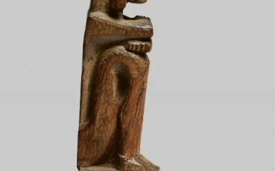 001734 Moluccas, southwestern islands, ancestor figure