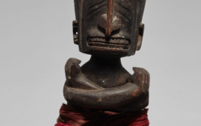 001735 Papua, Cenderawasih Bay, ancestor figure