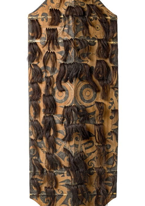 001857 Borneo, Central, Dayak, war shield