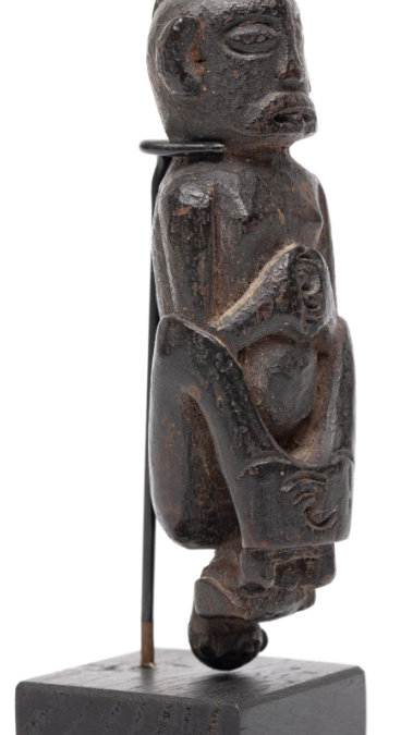 001903 Borneo, East Kalimantan, Dayak, amulet