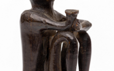 001913 Moluccas, Babar, amulet figure