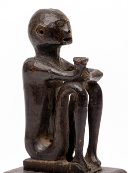 001913 Moluccas, Babar, amulet figure