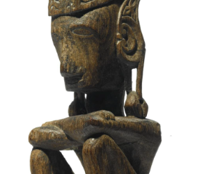 001934 Moluccas, Leti, ancestor figure