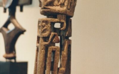 001941 Papua, Cenderawasih Bay, ancestor figure